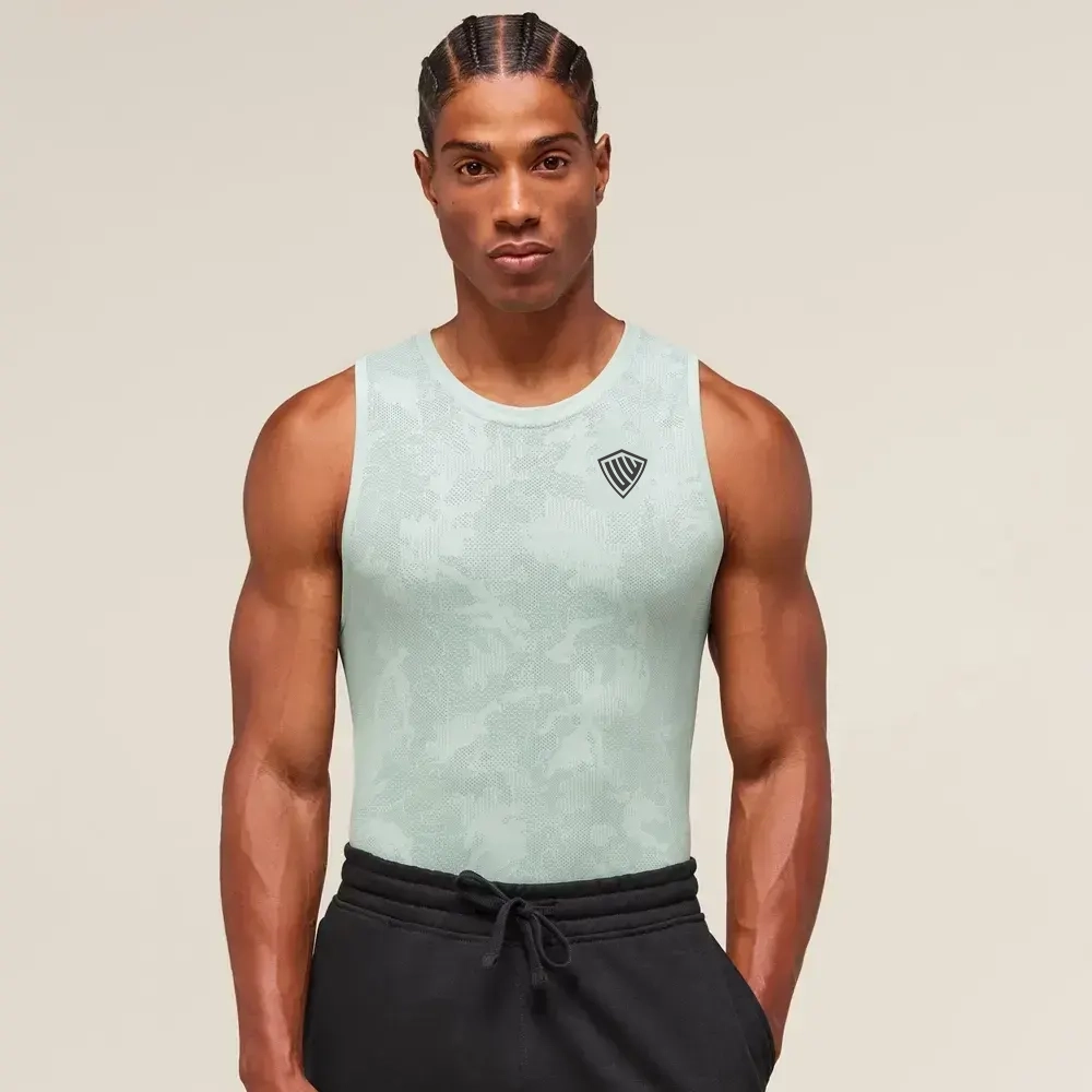 Geo Seamless Tank